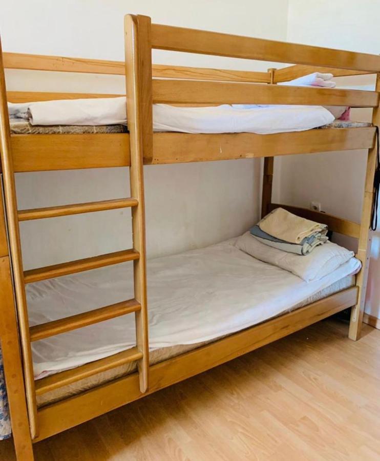 Infinity Hostel & Tour 耶烈万 外观 照片